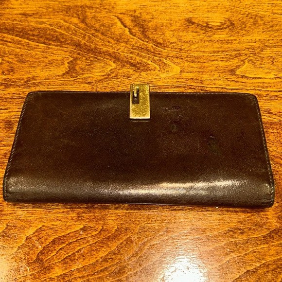 Gucci Handbags - GUCCI wallet GUC brown leather long wallet VINTAGE gold clasp Luxury Find